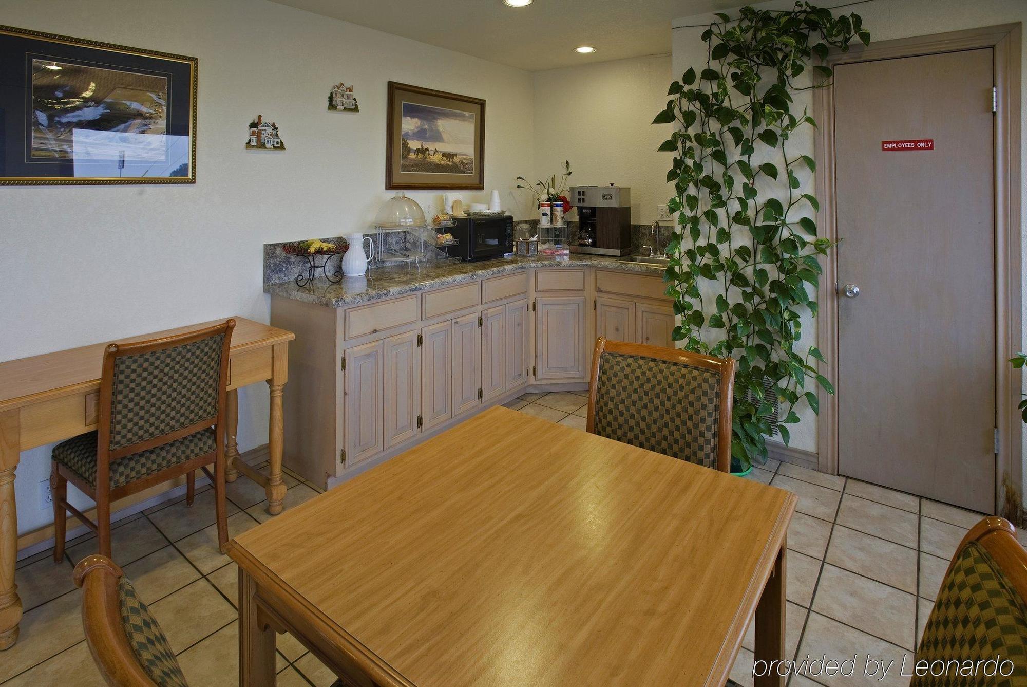 Regency Inn Hondo Restaurang bild